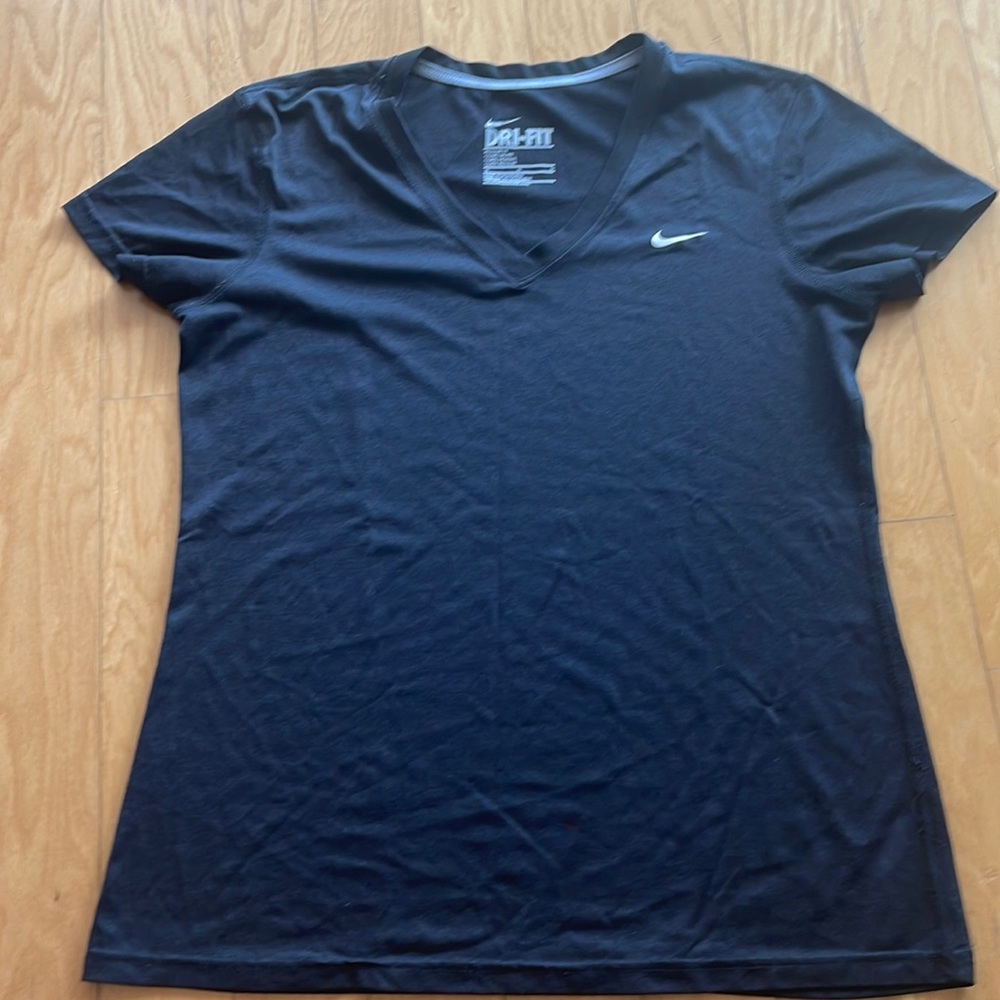 Nike dry fit running tee shirt , size M